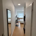 Aparthotel Sweetly Bordeaux Aeroparc 3*
