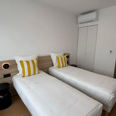 Sweetly Bordeaux Aeroparc 3*